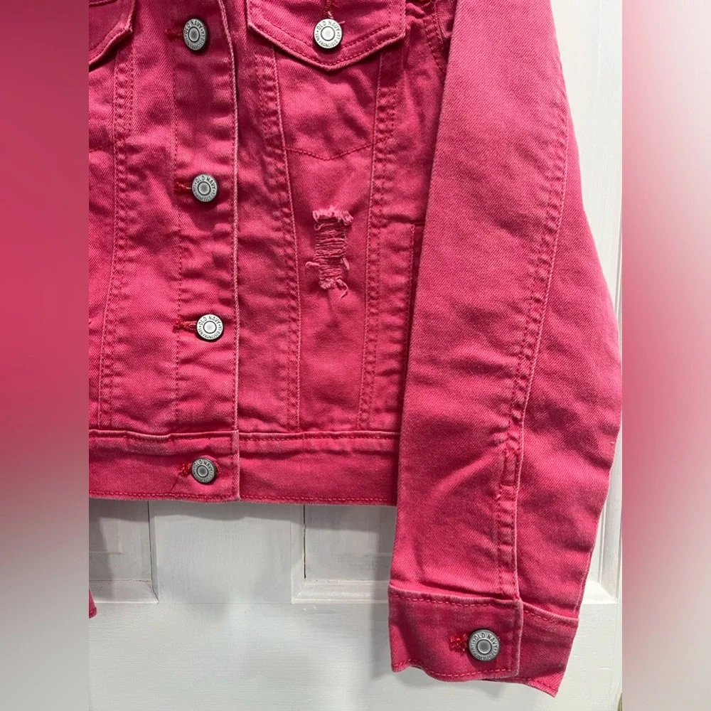 OLD NAVY Pink Distressed Denim Jacket SIZE 8 Girls Pockets Buttons Pre Loved